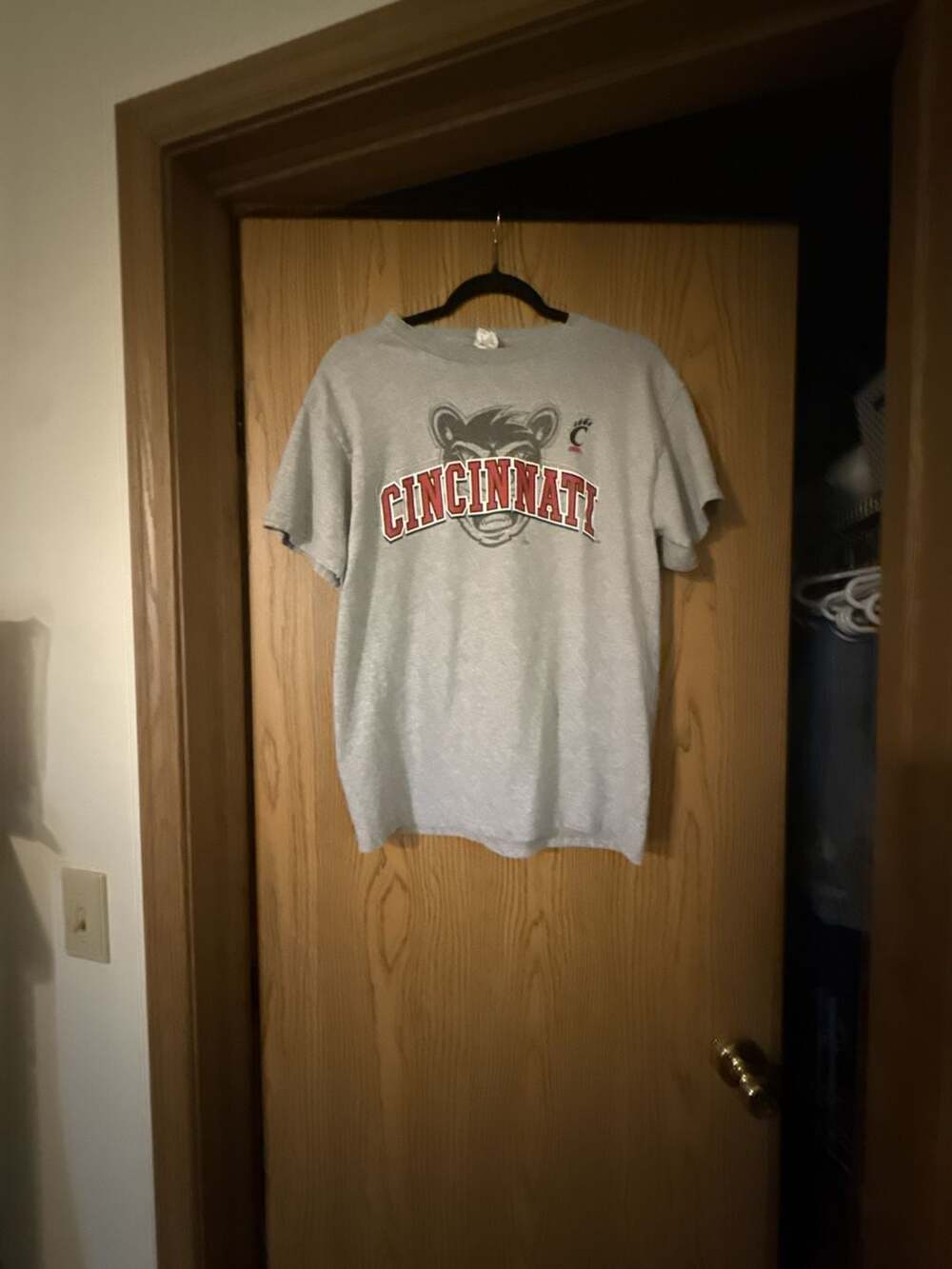 Vintage University of Cincinnati Bearcats T-Shirt Size M